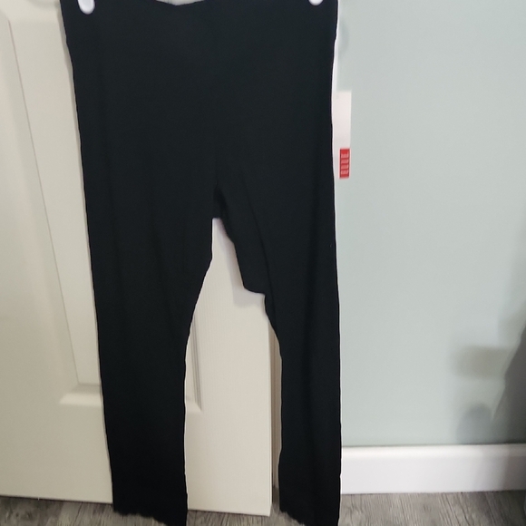 Black Leggings With Lace Bottom - Picture 1 of 1